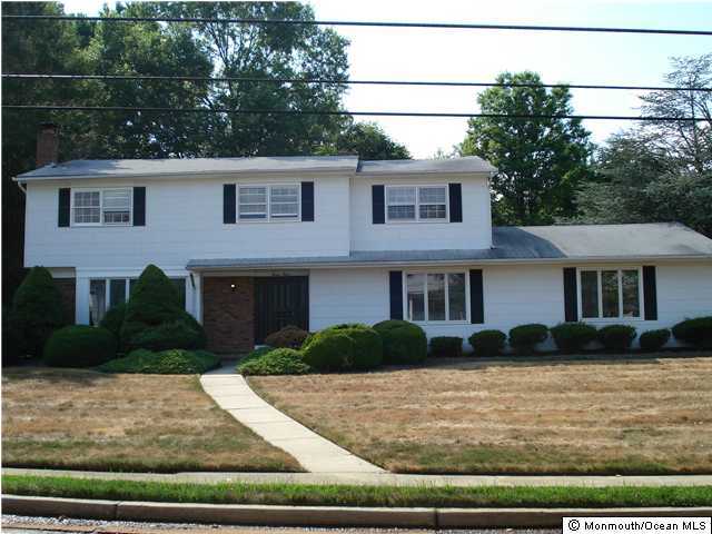 28 Prince William Road Morganville, NJ 07751 - Photo 1 of 3 Primary Photo