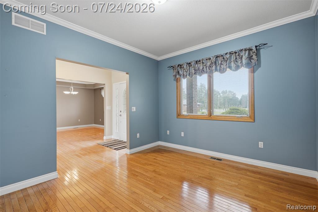 37361 Judd Road New Boston, MI 48164 - Photo 10 of 62 Gallery Image 10
