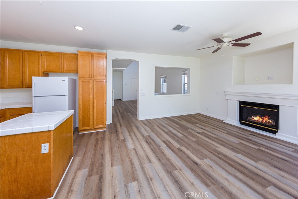 25620 Wordsworth Lane Stevenson Ranch, CA 91381 - Photo 8 of 25