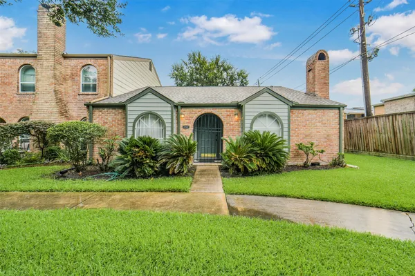 $160,000 | 11907 Southlake Drive, Houston, TX 77077