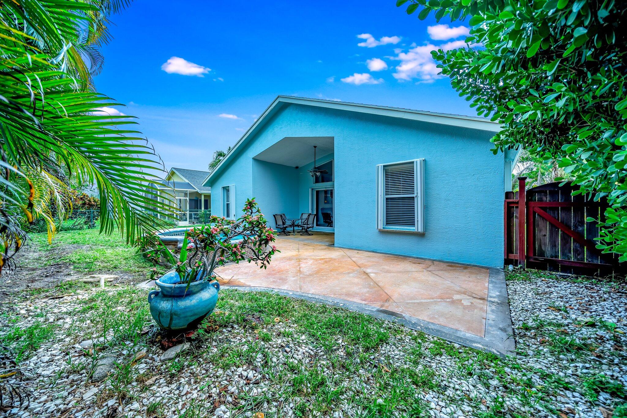 2511 Southwest Regency Road Stuart, FL 34997 - Photo 31 of 33 Backyard