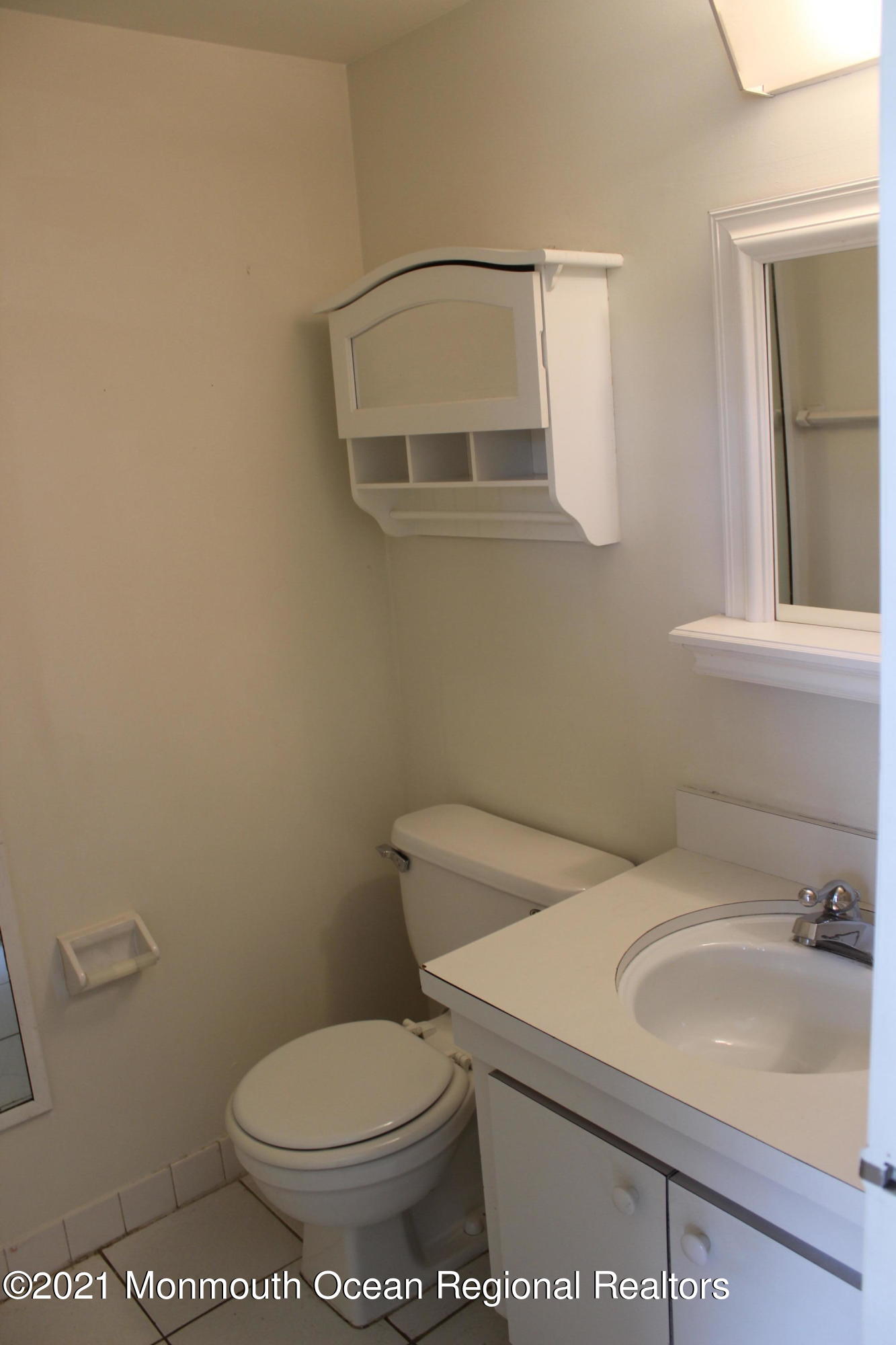 135 Echelon Road Voorhees, NJ 08043 - Photo 21 of 29 21 Half Bath