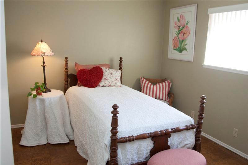 5793 Berkeley Road Goleta, CA 93117 - Photo 13 of 20 Bedroom 3