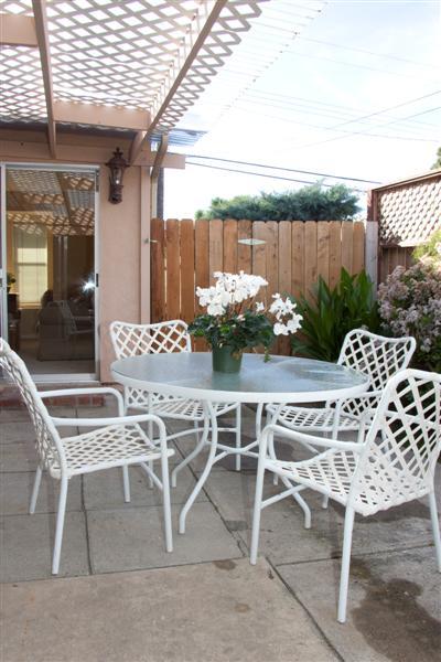 5793 Berkeley Road Goleta, CA 93117 - Photo 18 of 20 Guest Suite Patio