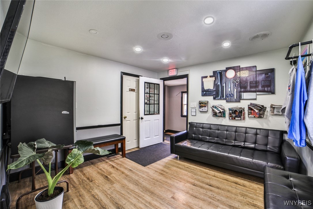 2404 Union Road Cheektowaga, NY 14227 - Photo 18 of 31