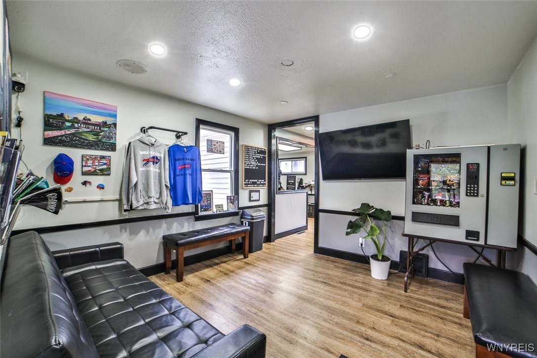 2404 Union Road Cheektowaga, NY 14227 - Photo 20 of 34