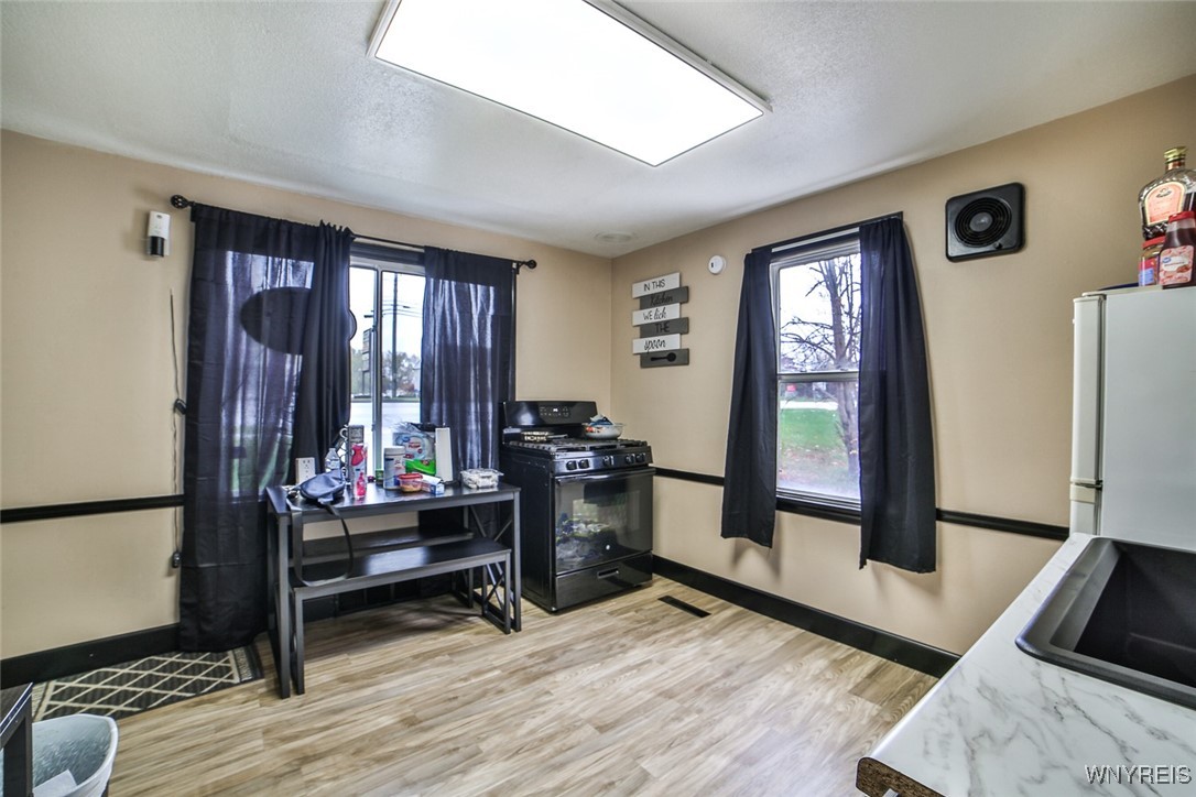 2404 Union Road Cheektowaga, NY 14227 - Photo 25 of 34