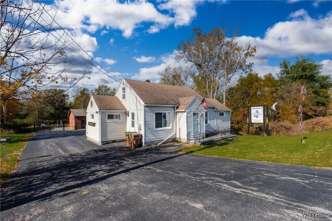 2404 Union Road Cheektowaga, NY 14227 - Photo 7 of 31