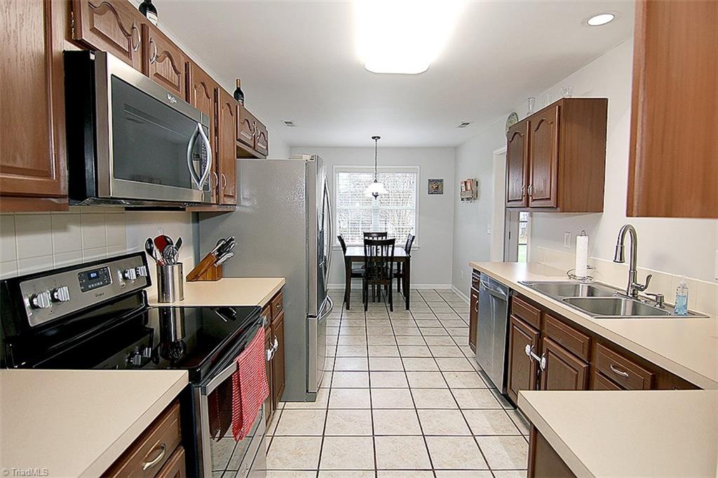 8765 Circle Drive Rural Hall, NC 27045 - Photo 5 of 30