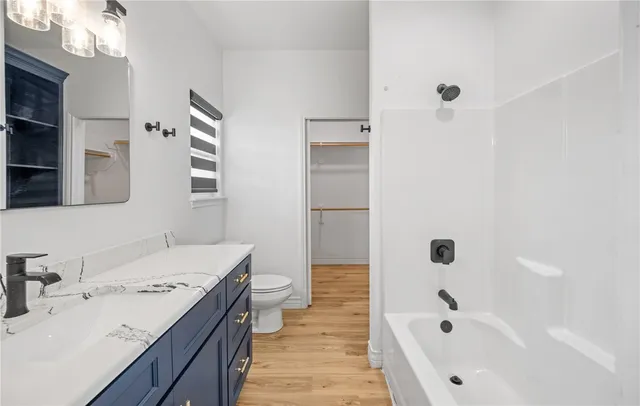 $879,900 | 921 Santa Cruz Lane, Corpus Christi, TX 78415