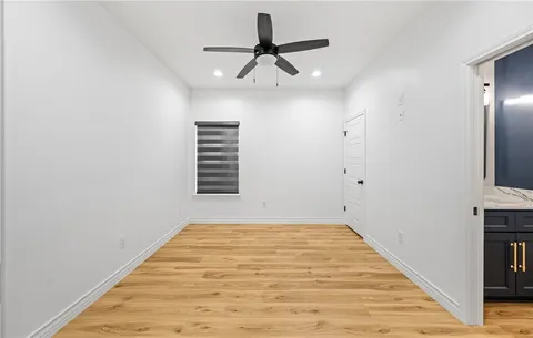 $879,900 | 921 Santa Cruz Lane, Corpus Christi, TX 78415