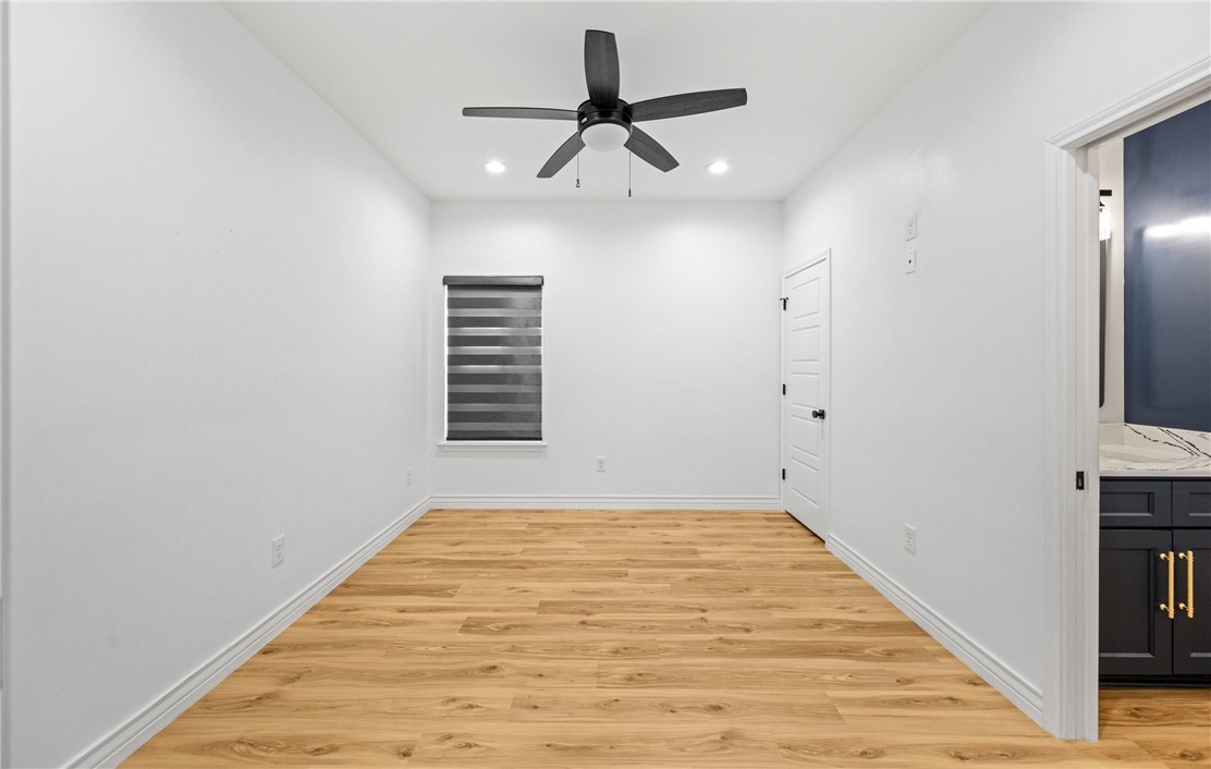 921 Santa Cruz Lane Corpus Christi, TX 78415 - Photo 14 of 23