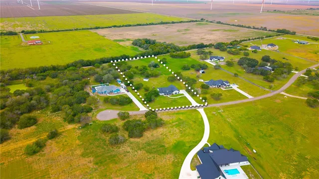 $879,900 | 921 Santa Cruz Lane, Corpus Christi, TX 78415