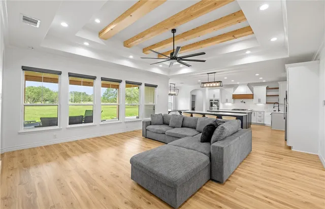 $879,900 | 921 Santa Cruz Lane, Corpus Christi, TX 78415