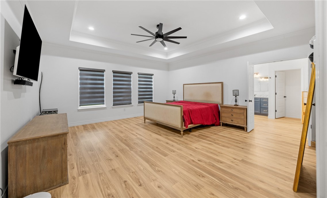 921 Santa Cruz Lane Corpus Christi, TX 78415 - Photo 10 of 23