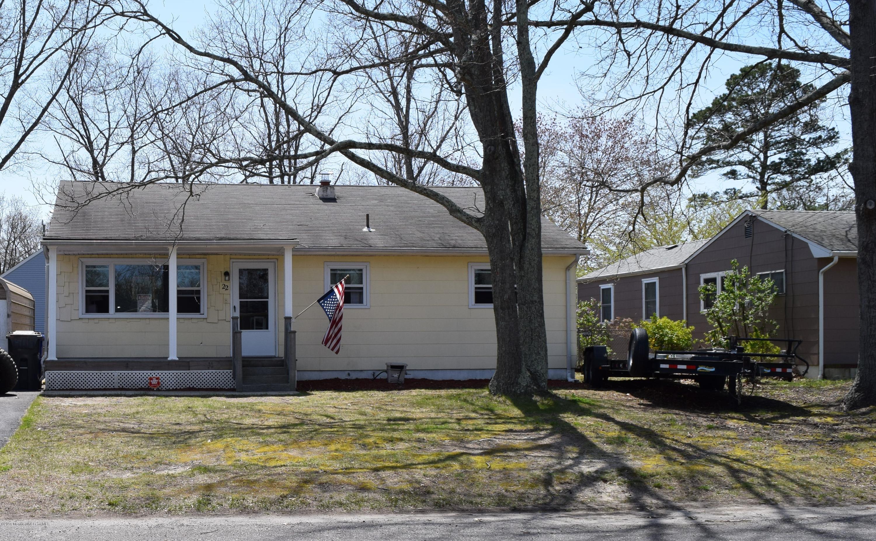 22 Rosalind Road Brick, NJ 08724 - Photo 1 of 14 front view