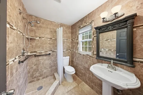 $799,000 | 130 Valley View Drive, Rockaway, NJ 07866