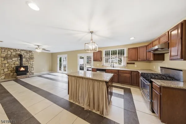 $799,000 | 130 Valley View Drive, Rockaway, NJ 07866