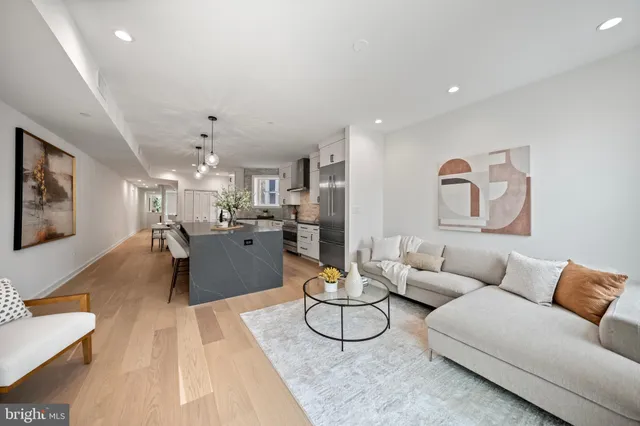 $2,250,000 | 131 11th Street Northeast, Unit 3, Washington, DC 20002