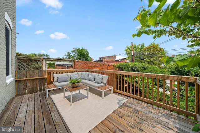 $2,250,000 | 131 11th Street Northeast, Unit 3, Washington, DC 20002