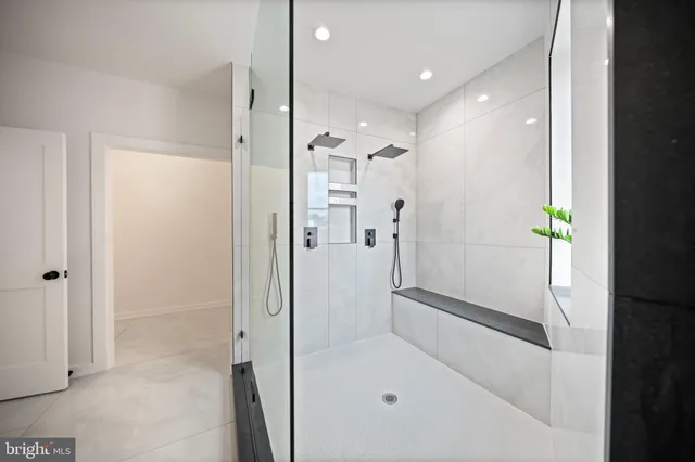 $2,250,000 | 131 11th Street Northeast, Unit 3, Washington, DC 20002