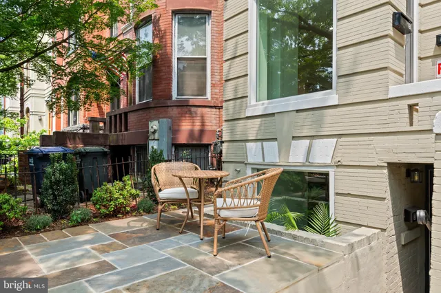 $2,250,000 | 131 11th Street Northeast, Unit 3, Washington, DC 20002