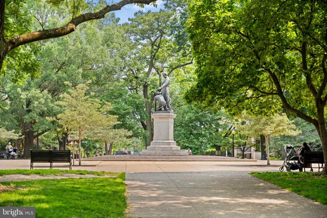 $2,250,000 | 131 11th Street Northeast, Unit 3, Washington, DC 20002