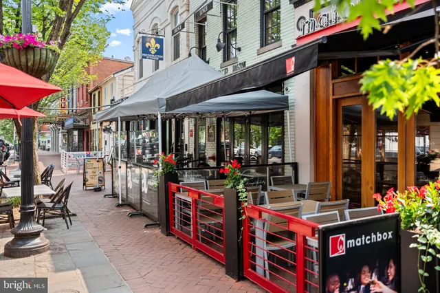 $2,250,000 | 131 11th Street Northeast, Unit 3, Washington, DC 20002