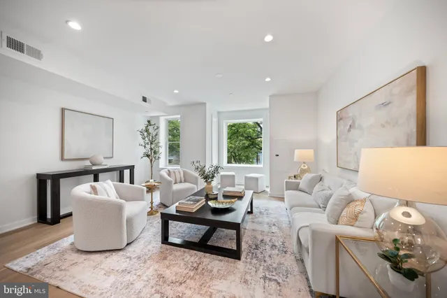 $2,250,000 | 131 11th Street Northeast, Unit 3, Washington, DC 20002