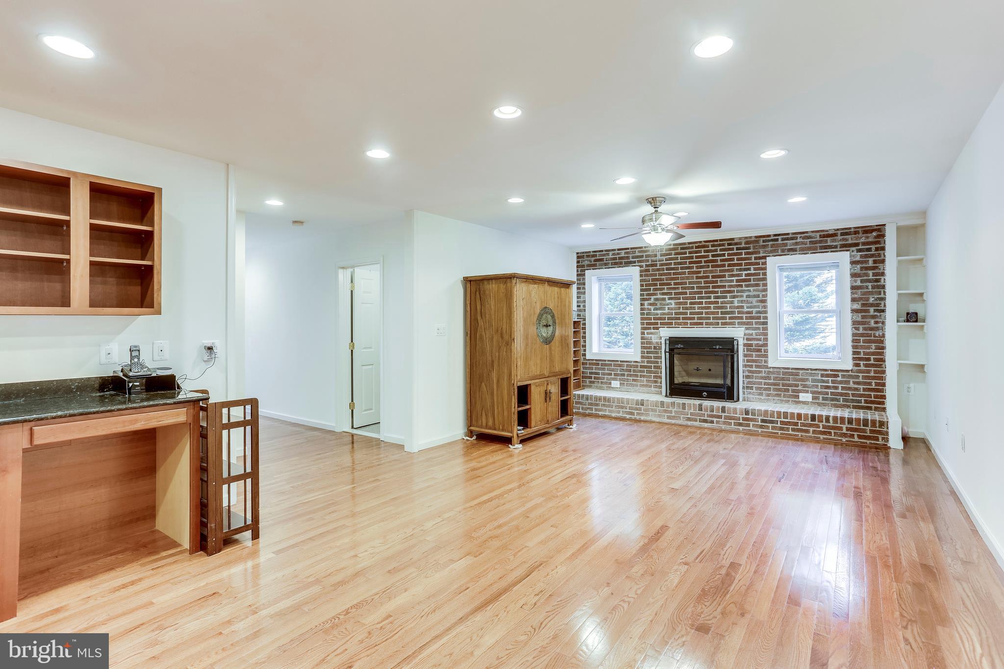 1745 Anderson Road Falls Church, VA 22043 - Photo 11 of 41 Family Room