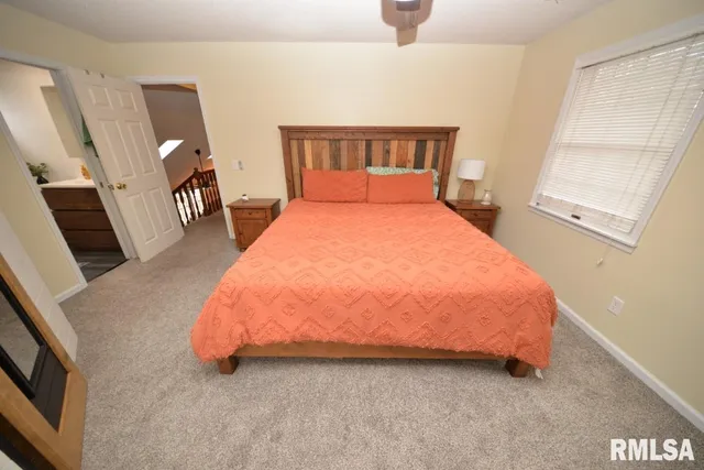 $260,000 | 824 North McCauley Lane, Mount Vernon, IL 62864