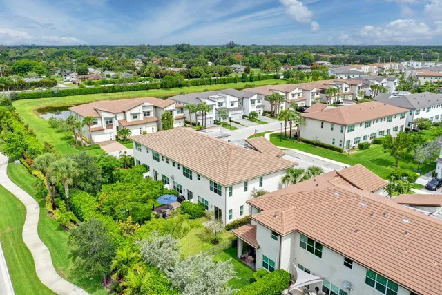 $3,300 | 9075 Kingsmoor Way, Lake Worth, FL 33467