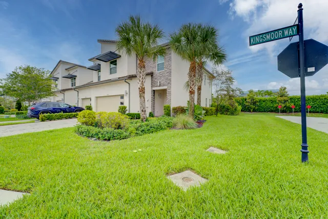 $3,300 | 9075 Kingsmoor Way, Lake Worth, FL 33467