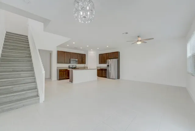 $3,300 | 9075 Kingsmoor Way, Lake Worth, FL 33467