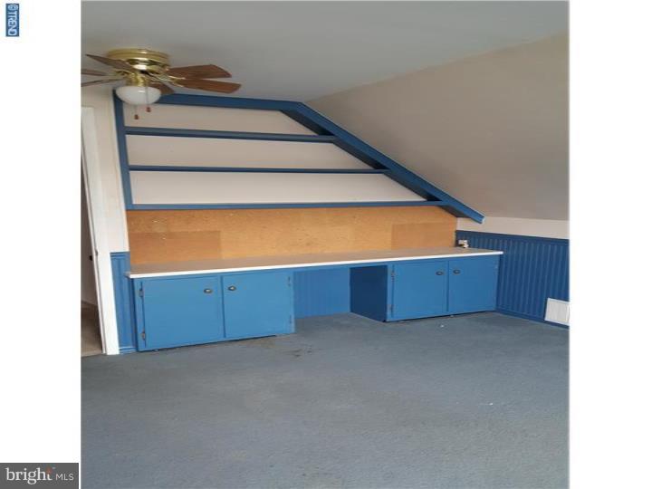 46 Quail Road Levittown, PA 19057 - Photo 2 of 12 Gallery Image 2