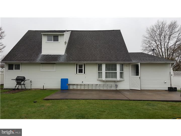 46 Quail Road Levittown, PA 19057 - Photo 4 of 12 Gallery Image 4