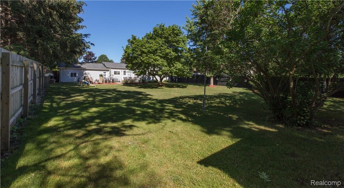 11397 Main Road Fenton, MI 48430 - Photo 44 of 45 Stamm (31 of 32).jpg