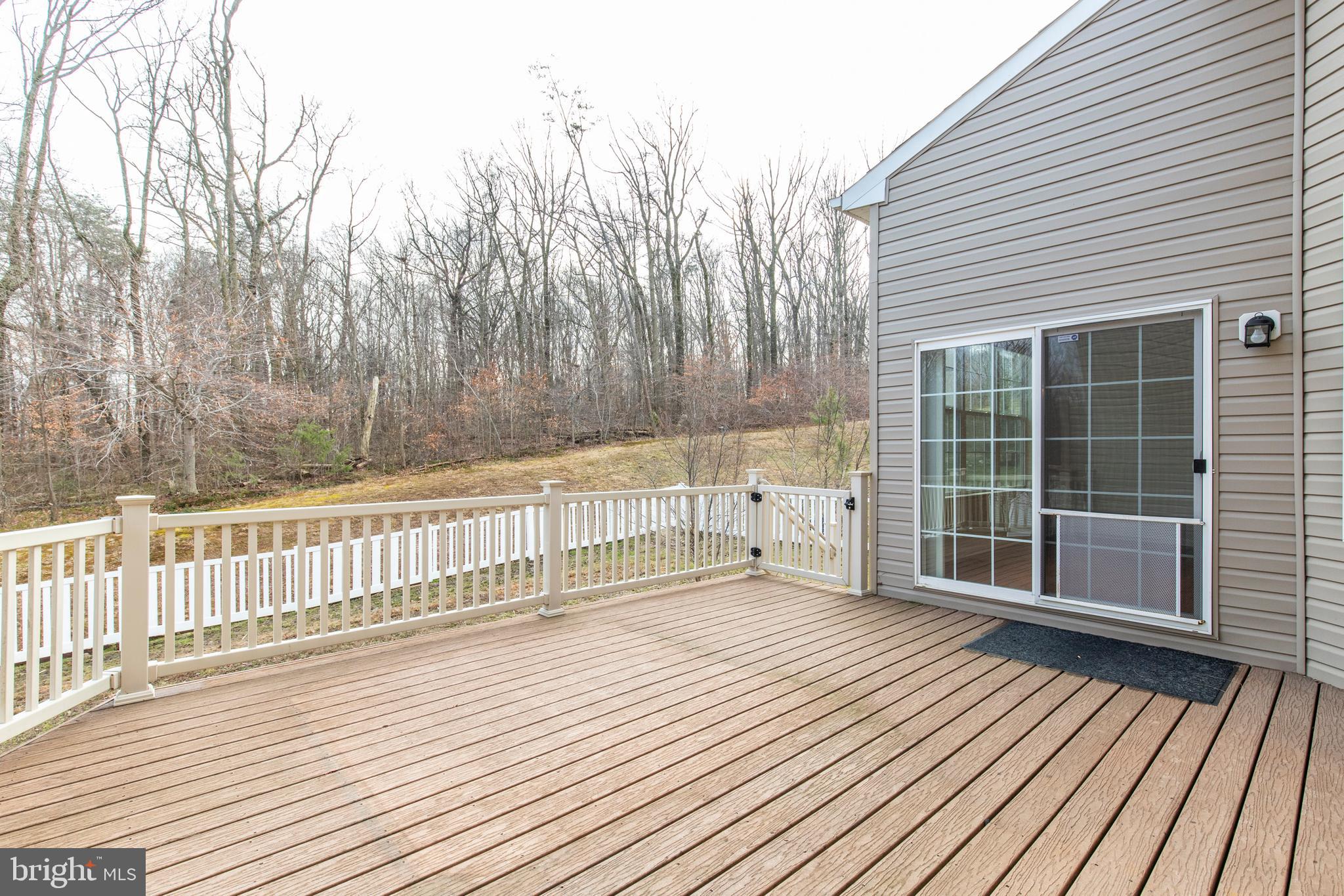 428 Welsh Hill Road Newark, DE 19702 - Photo 26 of 31 Deck's Private View w/ Access Breakfast Rm Access