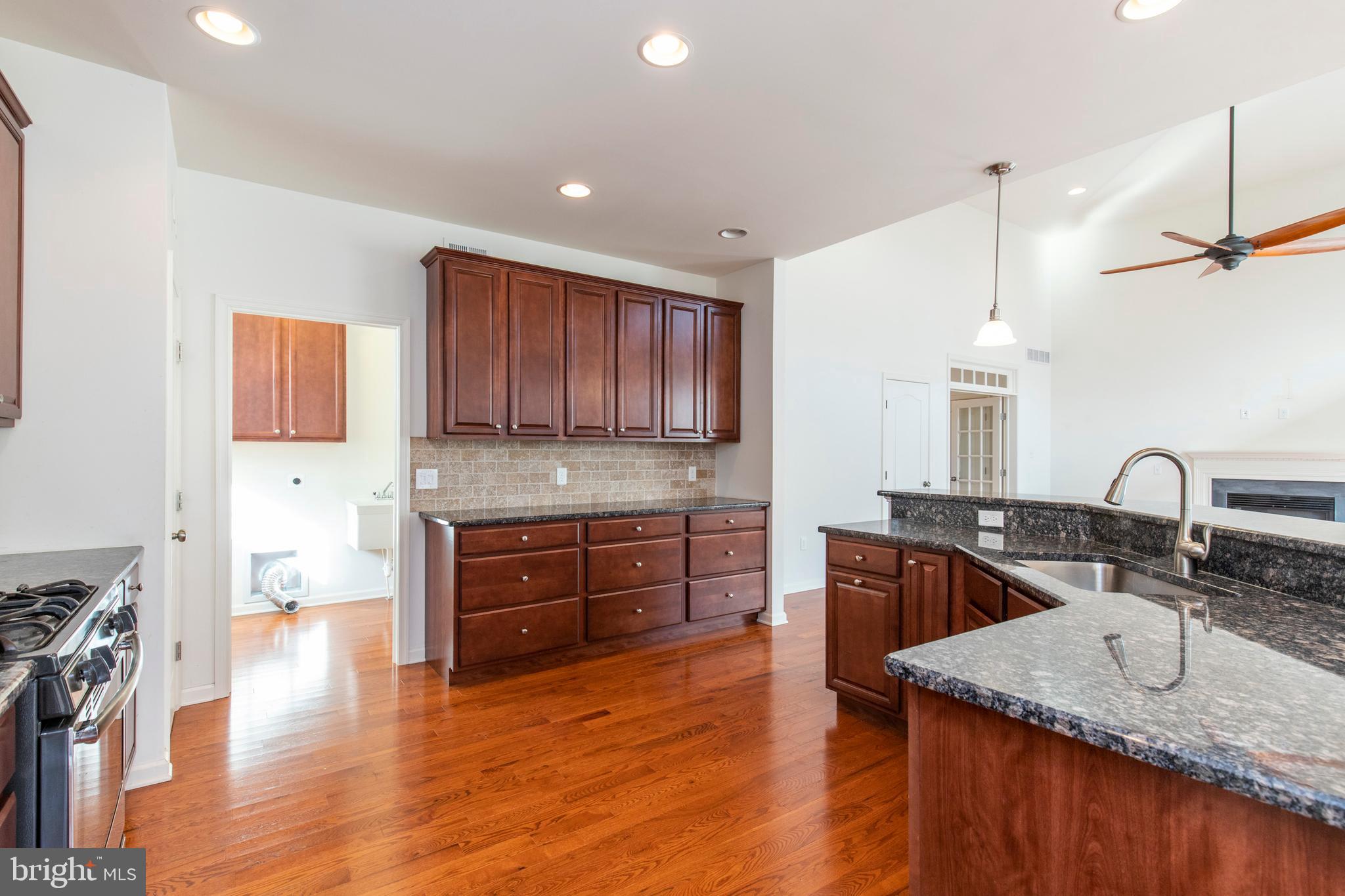 428 Welsh Hill Road Newark, DE 19702 - Photo 5 of 31 Cook's Delight Gourmet Kitchen