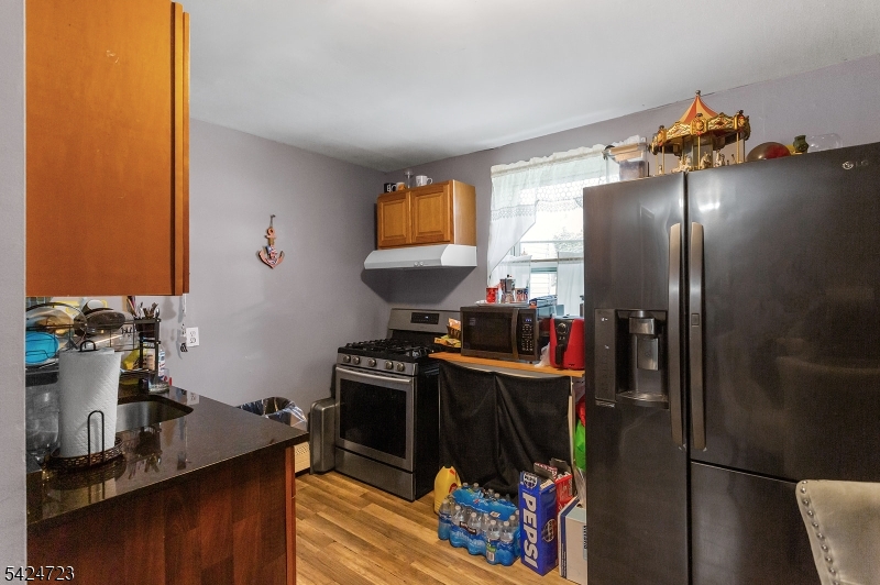 75 Garfield Avenue Paterson, NJ 07522 - Photo 11 of 29