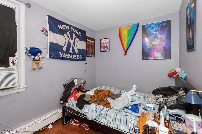 75 Garfield Avenue Paterson, NJ 07522 - Photo 13 of 29