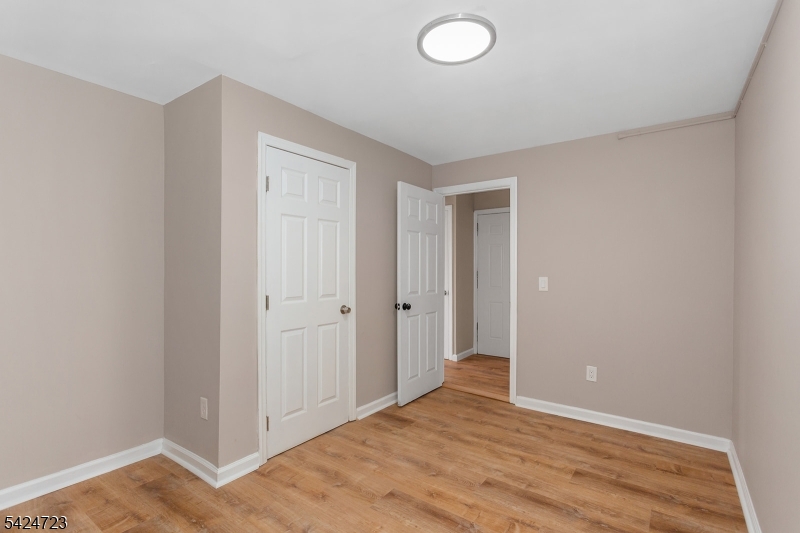 75 Garfield Avenue Paterson, NJ 07522 - Photo 17 of 29
