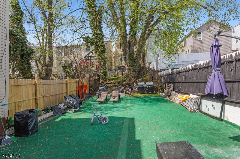 75 Garfield Avenue Paterson, NJ 07522 - Photo 29 of 29
