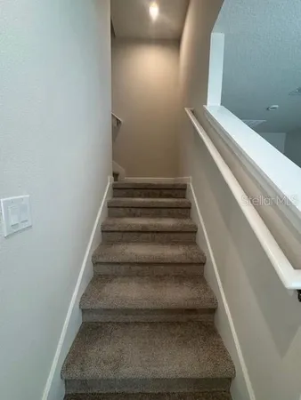 $1,900 | 1210 Port Blue Way, Lady Lake, FL 32159