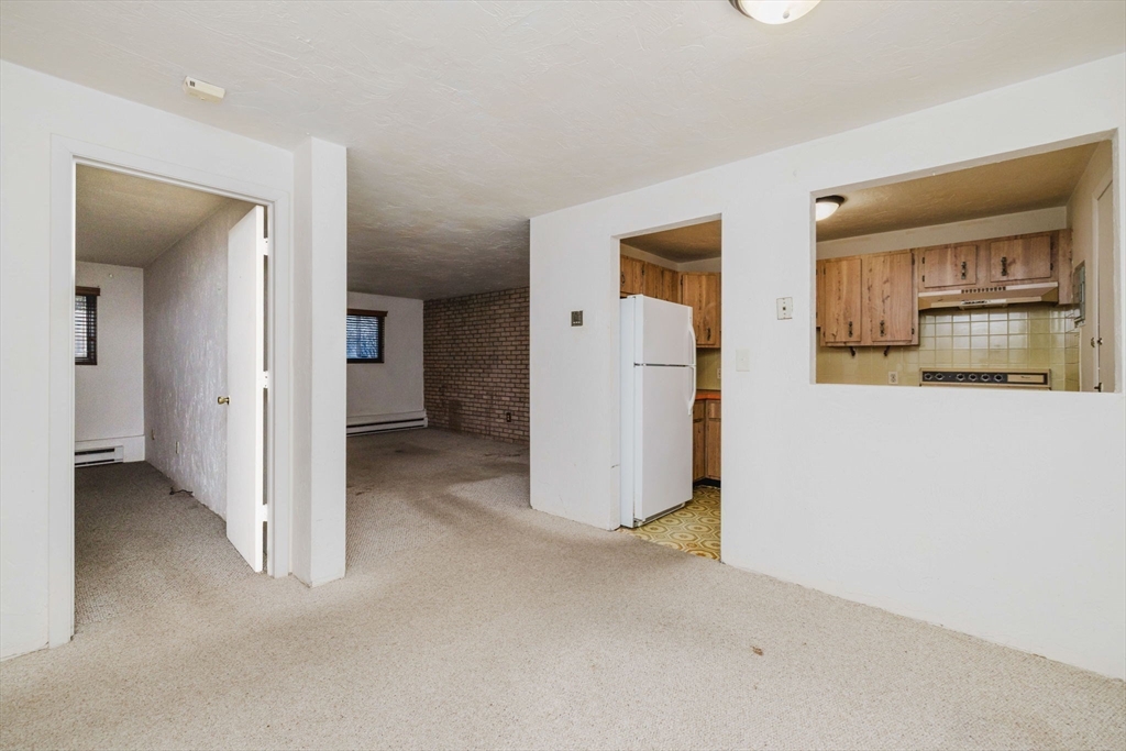 16 Erick Road, Unit 4 Mansfield, MA 02048 - Photo 5 of 15