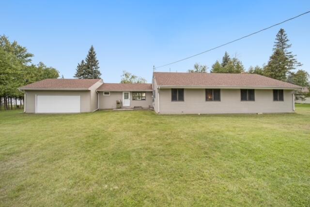 3835 Greenmans Point Road Cheboygan, MI 49721 - Photo 11 of 30 Gallery Image 11