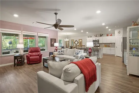 $329,900 | 75048 Crestview Hls Loop, Covington, LA 70435