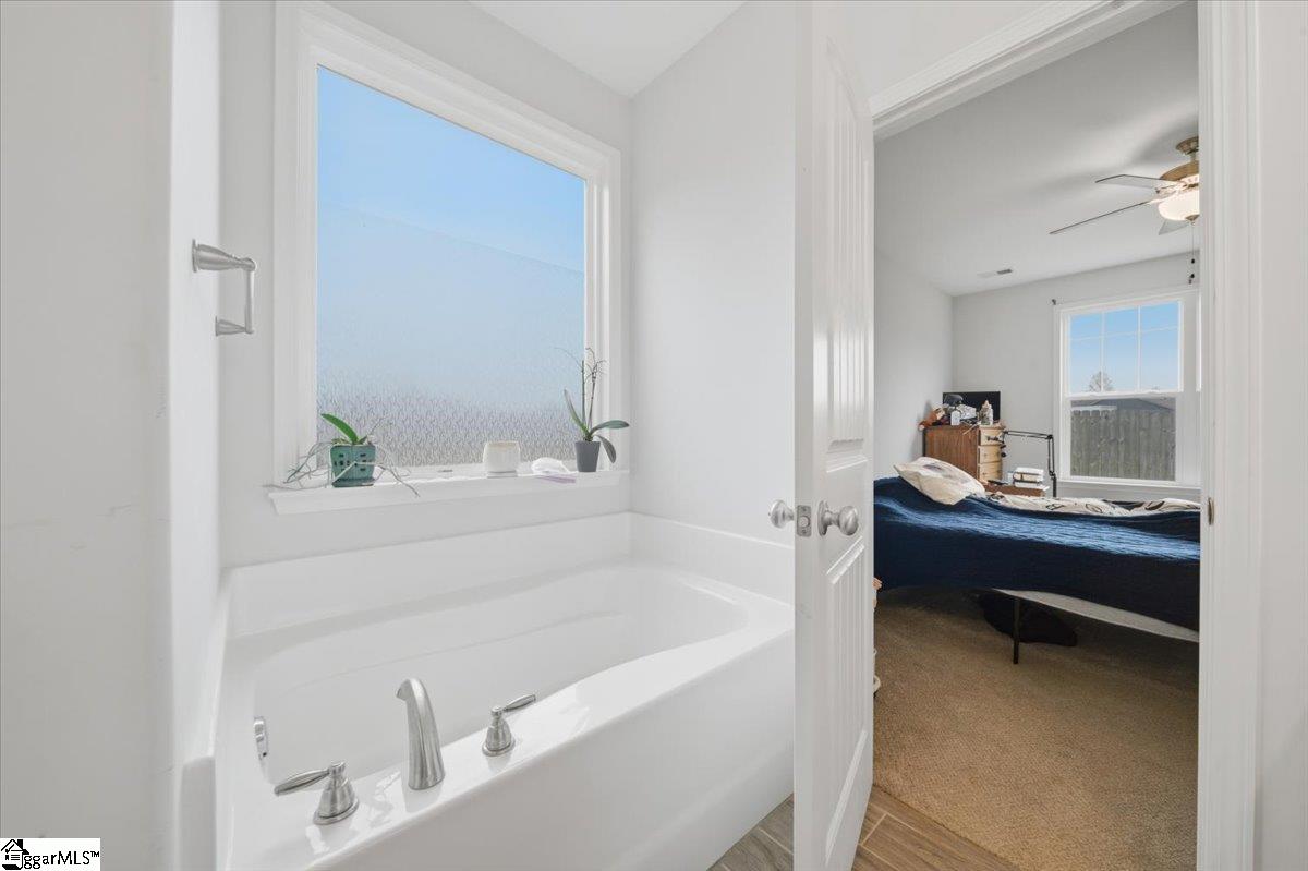 3542 Highway 414 Landrum, SC 29356 - Photo 10 of 30