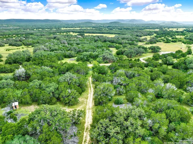 $245,000 | 1849 North Little Creek Road, Utopia, TX 78884