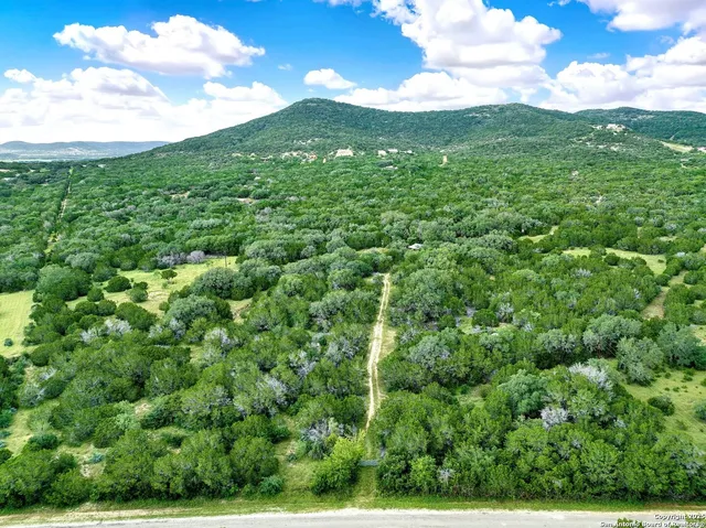 $245,000 | 1849 North Little Creek Road, Utopia, TX 78884